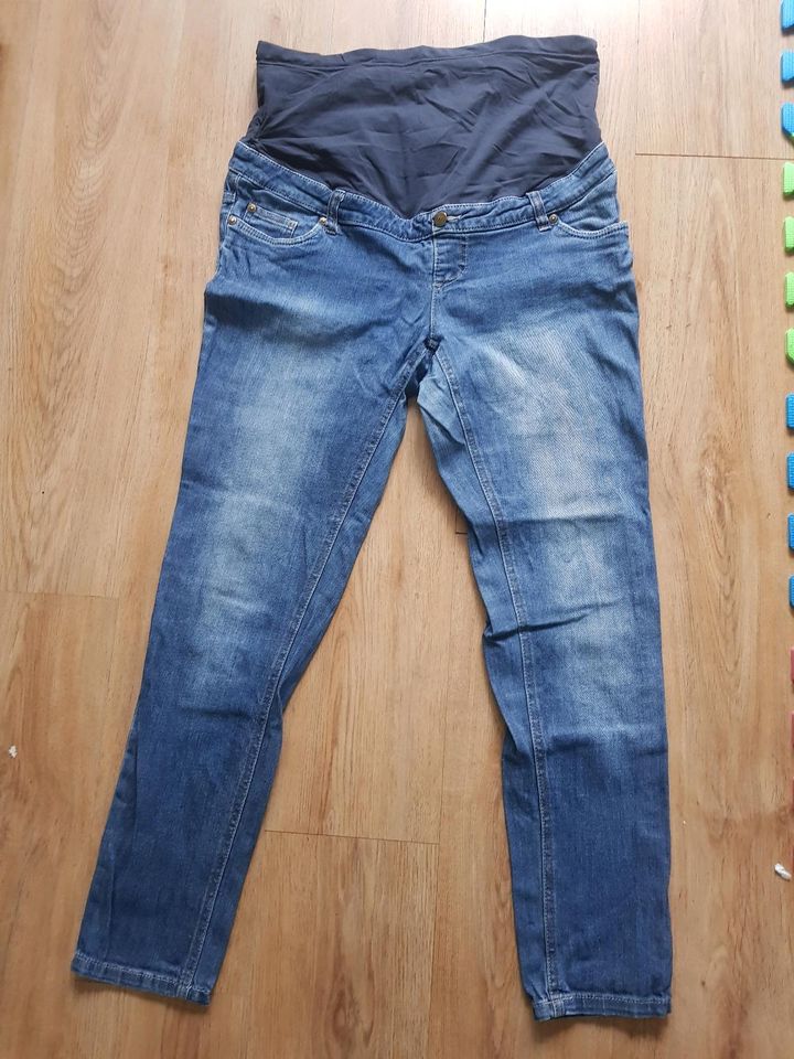 Umstandshose / Umstandsjeans Größe 44 in Gräfenberg