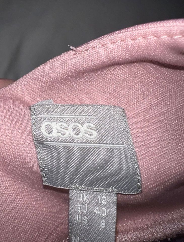 Cocktailkleid von ASOS in rosa Neu ❗️ in Berlin