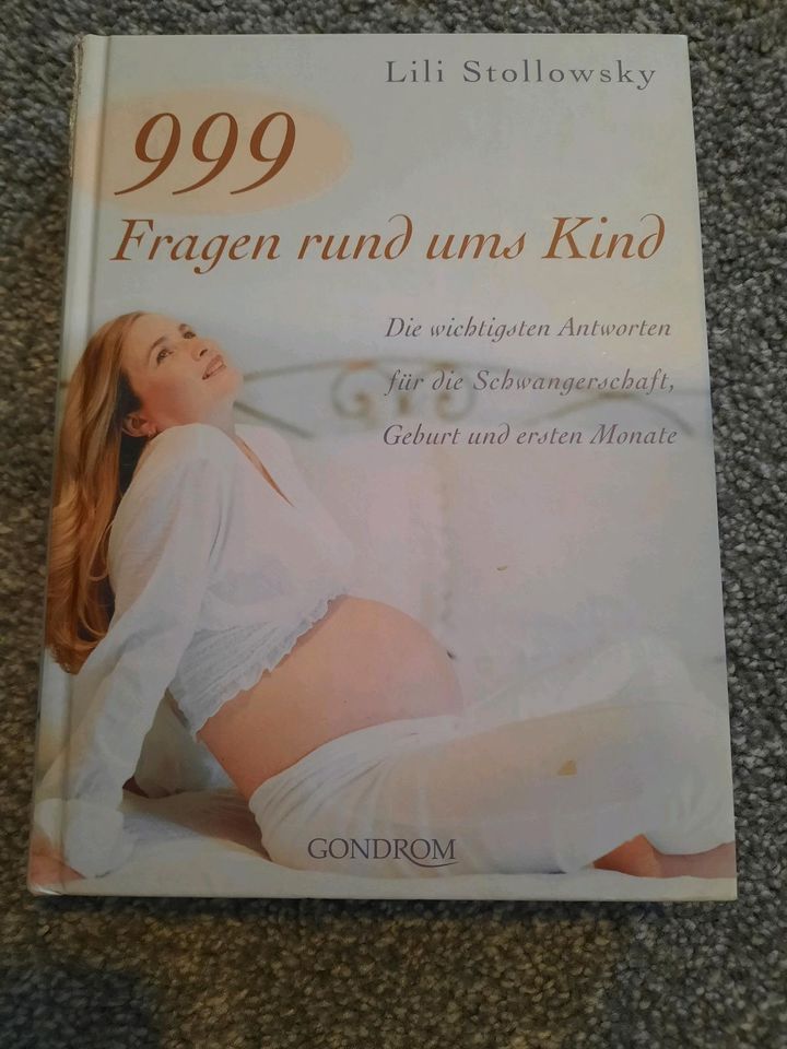 Buch "999 Fragen rund ums Kind" in Neugersdorf