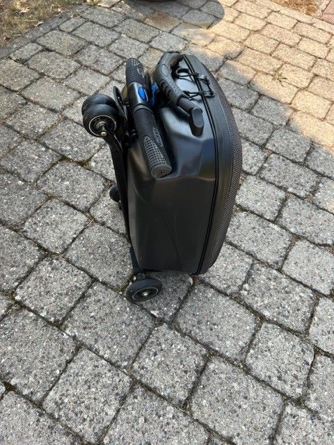 Koffer mit Roller Micro-Luggage in Kirchheimbolanden