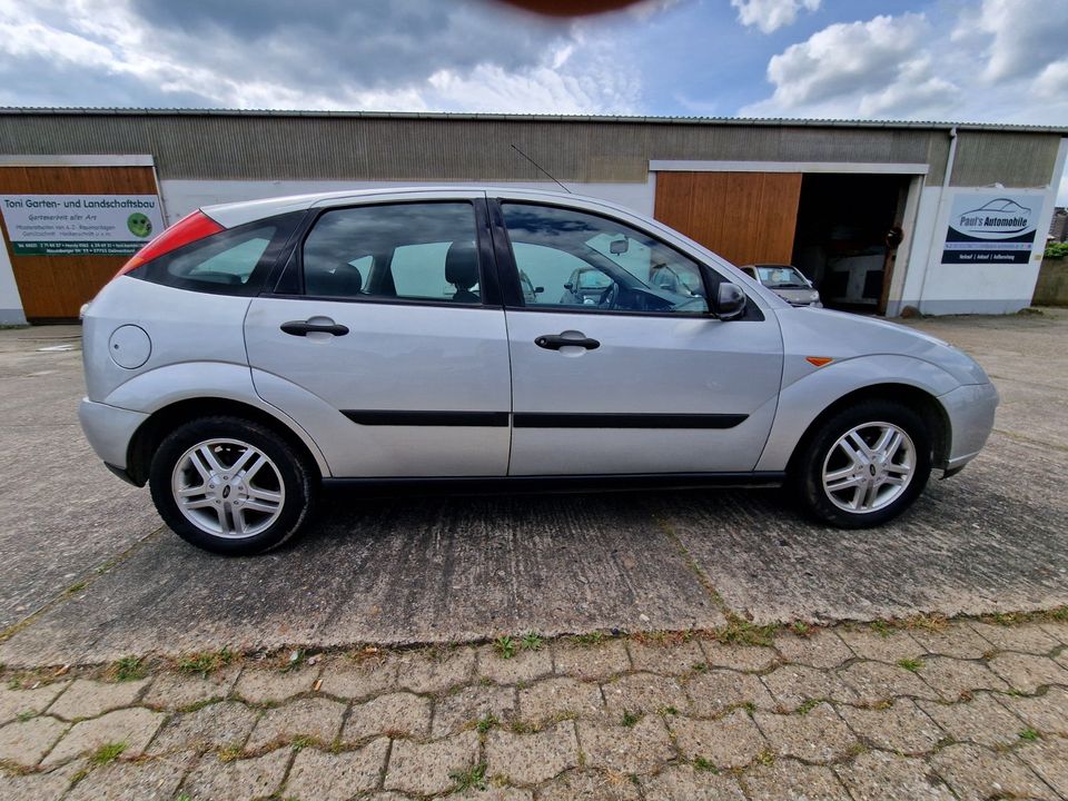 Ford Focus 1,6l *TÜV-NEU*Service-Neu*Klima*5-Türer* in Delmenhorst