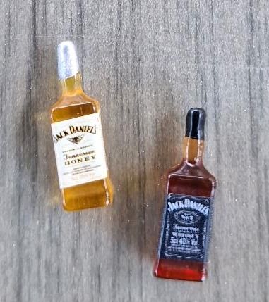 Jack Daniels Miniatur Kaufmannsladen, Basteln in Oelsnitz / Vogtland