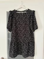 H&M  Kleid Größe S Sachsen - Freital Vorschau