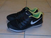 Nike Air Zoom Tennisschuhe, Gr. 40 Berlin - Spandau Vorschau