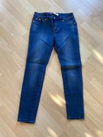 Superdry Alexa Jegging Gr. 30W, 28 L dunklblau -TOP- Bayern - Langenzenn Vorschau