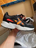 Adidas Schuhe Berlin - Mitte Vorschau
