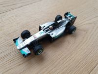 Mercedes Formel 1 Petronas Carrera Go Tuning mit Neodym Magnet Niedersachsen - Celle Vorschau
