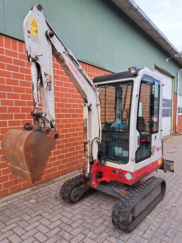 Minibagger Takeuchi TB016 2010 Neuteile in Dötlingen