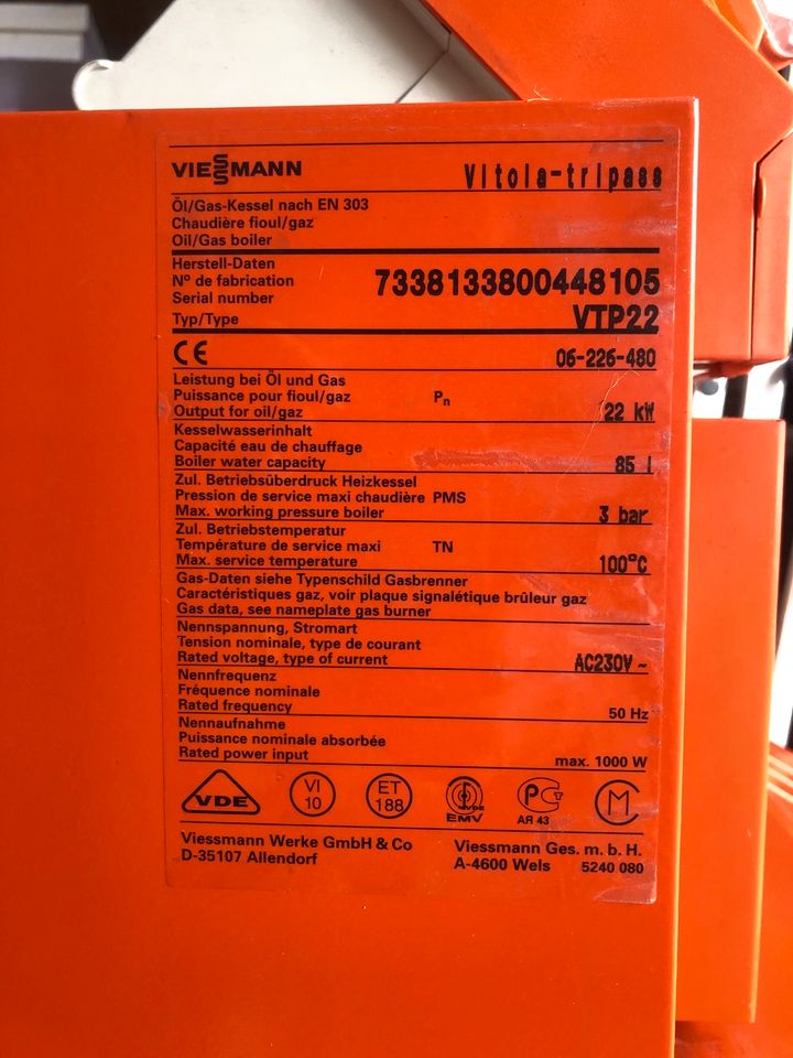 VIESSMANN Vitola Tripass 22 kw Rotrix,Trimatik Comfortrol,BJ 1999 in Scheinfeld