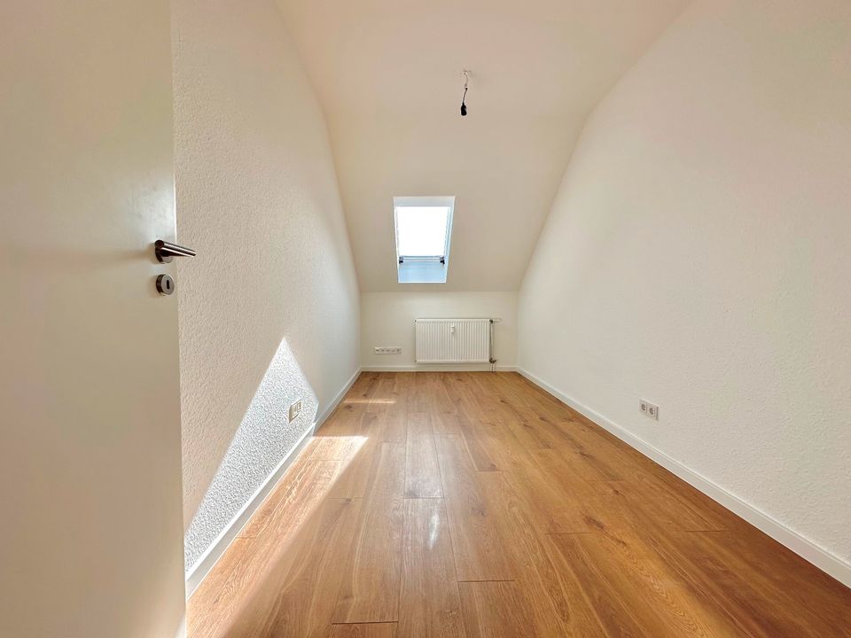Renovierte 3-Zimmer-Wohnung inkl. TG-Stellplatz, Balkon, Klimaanlage uvm. ideal für Paare & Singles! in Obertshausen