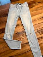 Abercrombie & Fitch jeans w26 L26R 34-36 hellblau destroyed look Nordrhein-Westfalen - Ratingen Vorschau