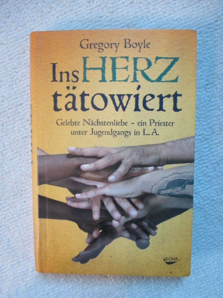 Ins Herz tätowiert; Gregory Boyle; in Olching