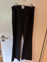 Schlaghose Stoffhose gerippt Pull & Bear schwarz lang XL Bayern - Willmering Vorschau