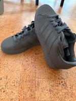 Adidas Superstar grau Gr. 42 Hessen - Wetzlar Vorschau