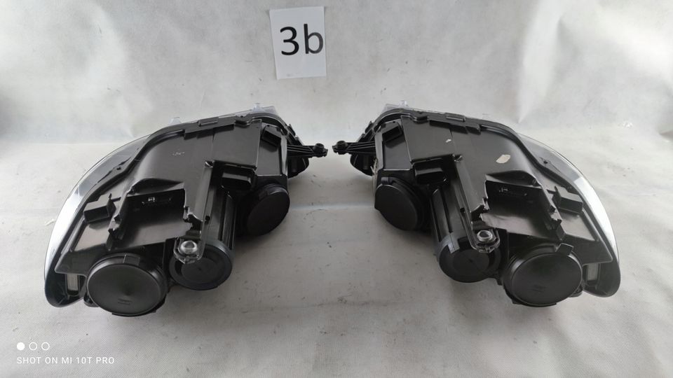 VW SIROCCO XENON LINKS RECHTS SCHEINWERFER 1K8941031D 1K8941032D in Neu-Isenburg