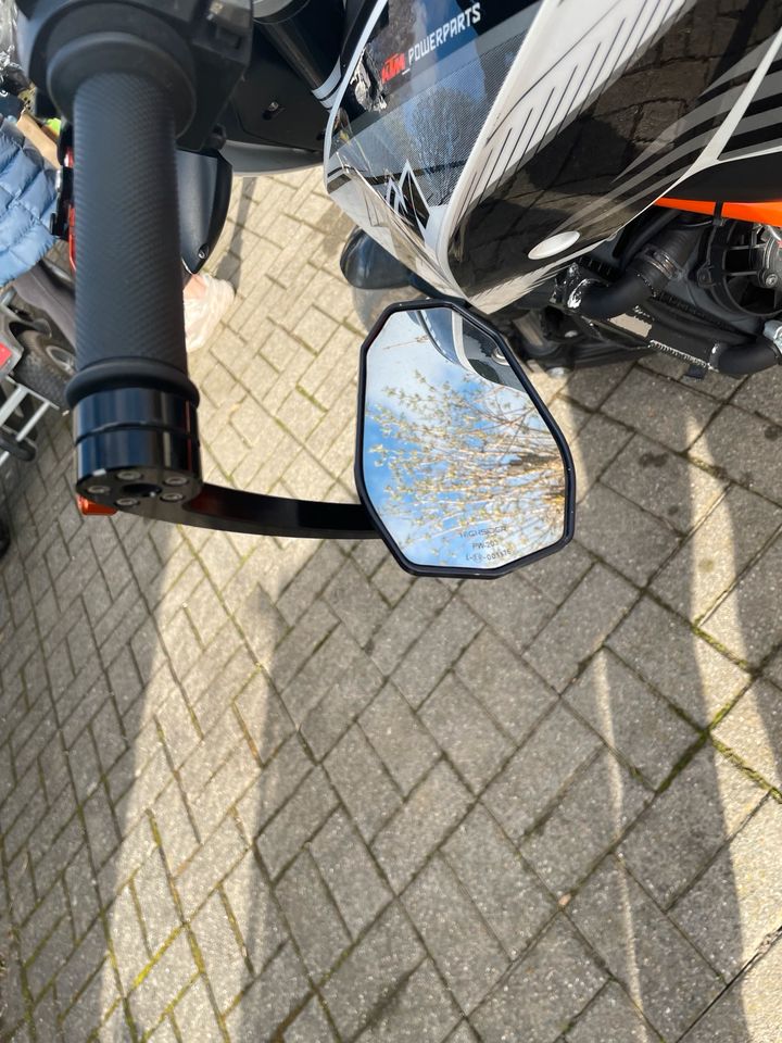 KTM DUKE 690 A2 Gedrosselt Naked Bike in Darscheid