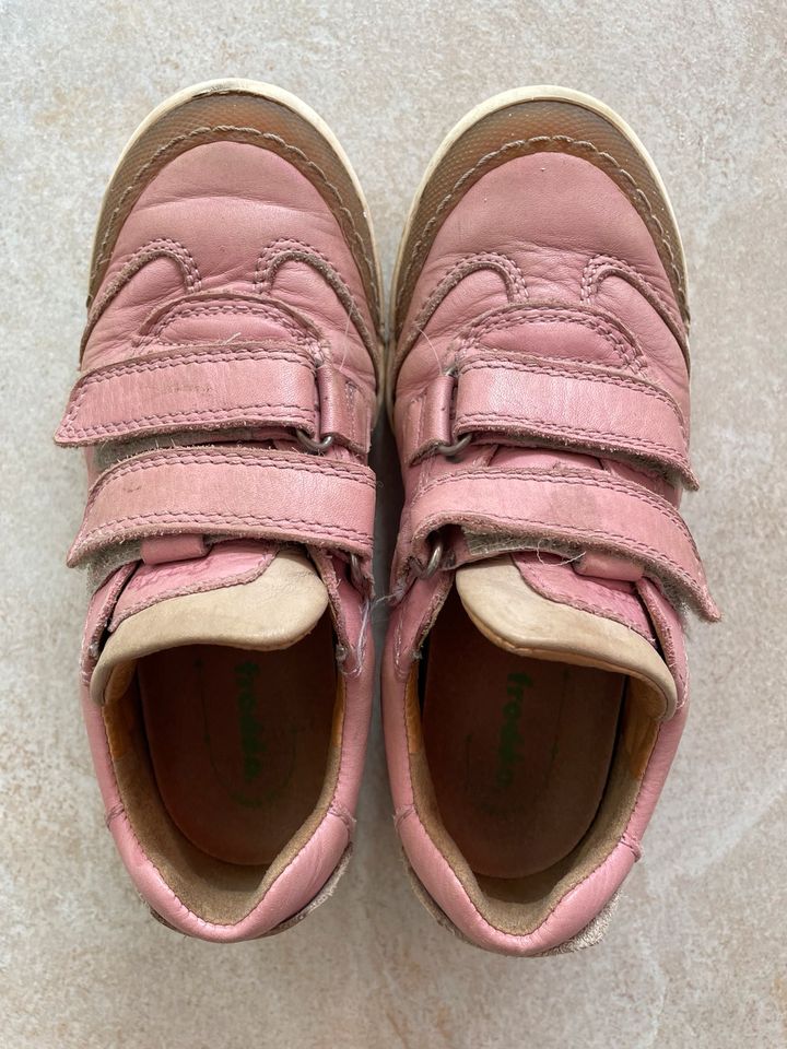 Froddo Schuhe, 32 in Kaarst