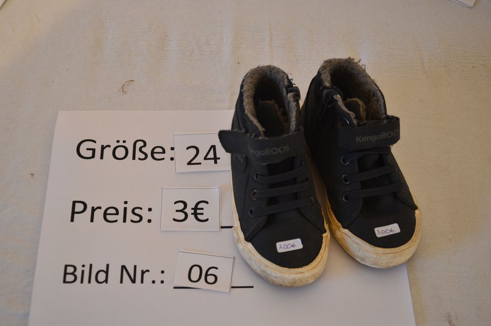 Kinderschuhe, Winterschuhe, Gummistiefel, Hausschuhe Größe 24 in Raisdorf