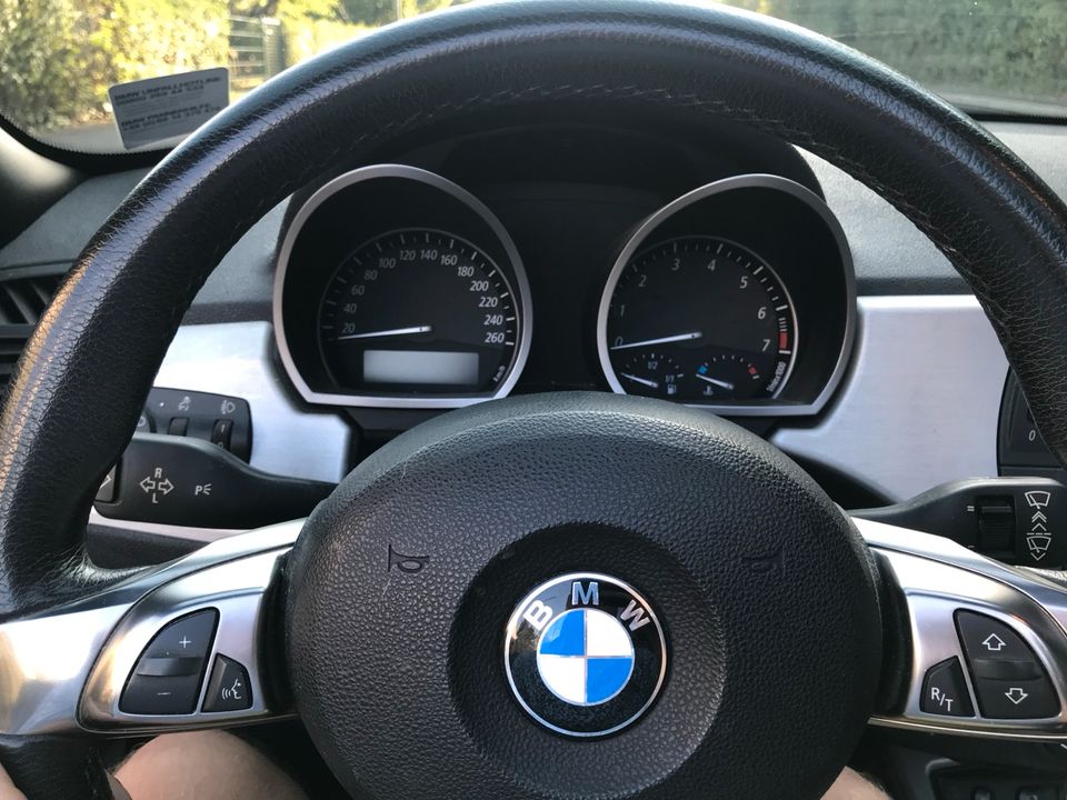 BMW Z4 Cabrio in Höchberg