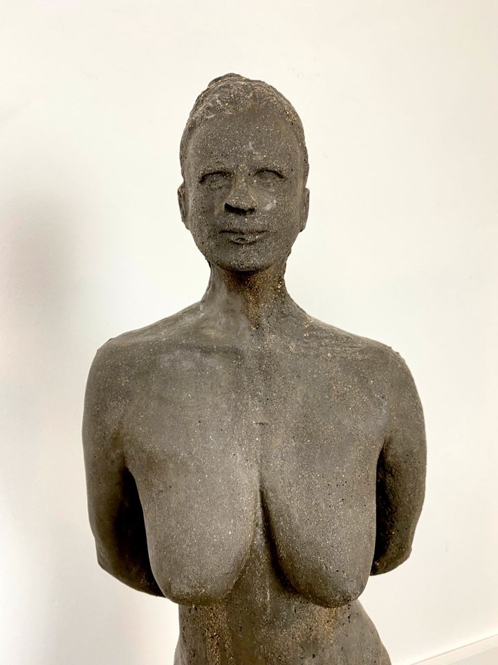 Skulptur weiblicher Akt 75 cm Beton Kunst Plastik Statue Figur in München