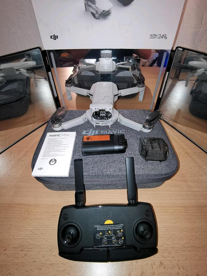 Top DJI Mavic Mini Drohne mit VR  FPV Brille, als Set mit Koffer in Kassel