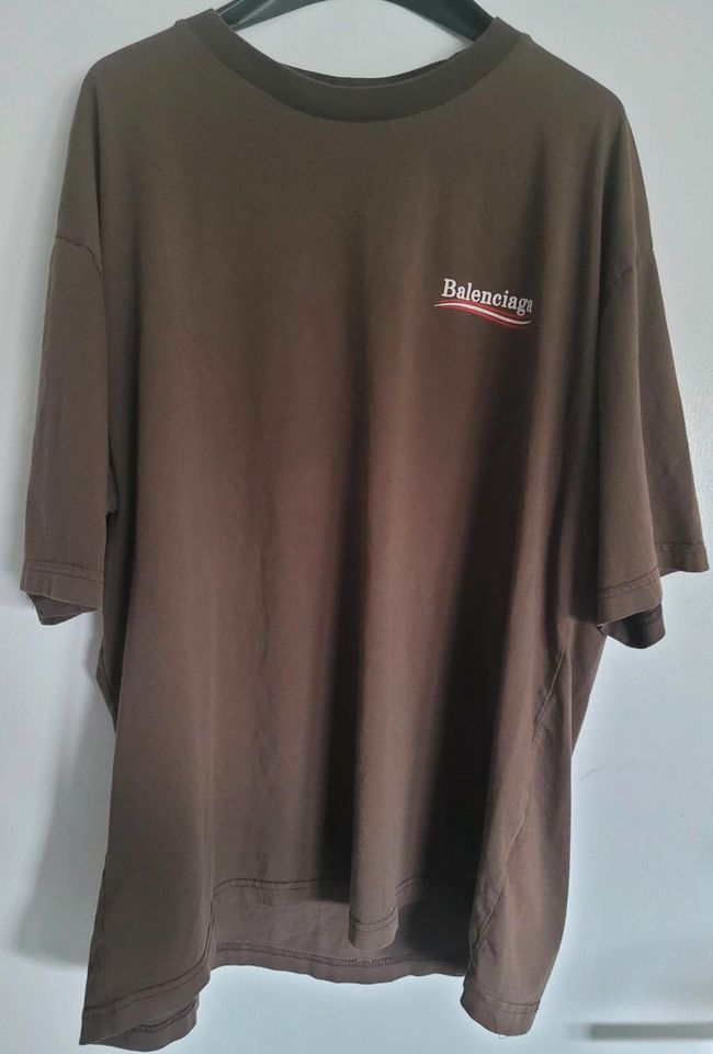 BALENCIAGA T-shirt  Gr.XL in Braunschweig