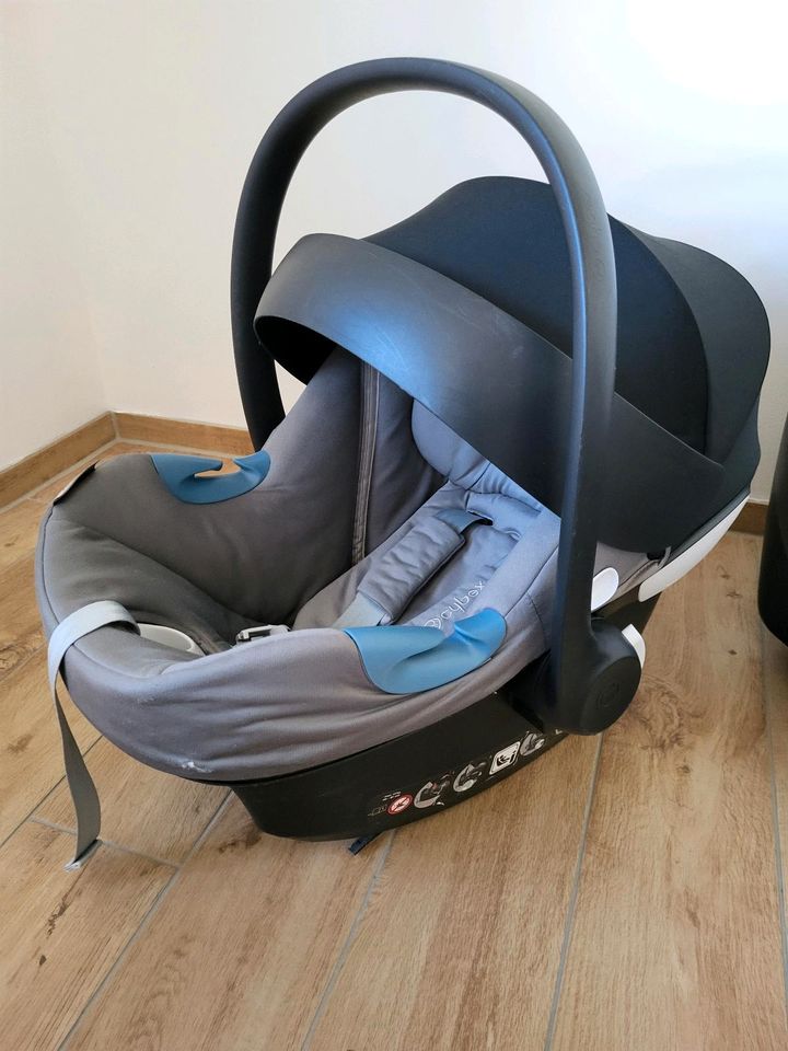 Cybex Aton M i-Size Babyschale soho grey / grau inkl. ISOFIX in Alzey