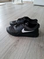 Nike Thea schwarz 38,5 Baden-Württemberg - Heddesheim Vorschau