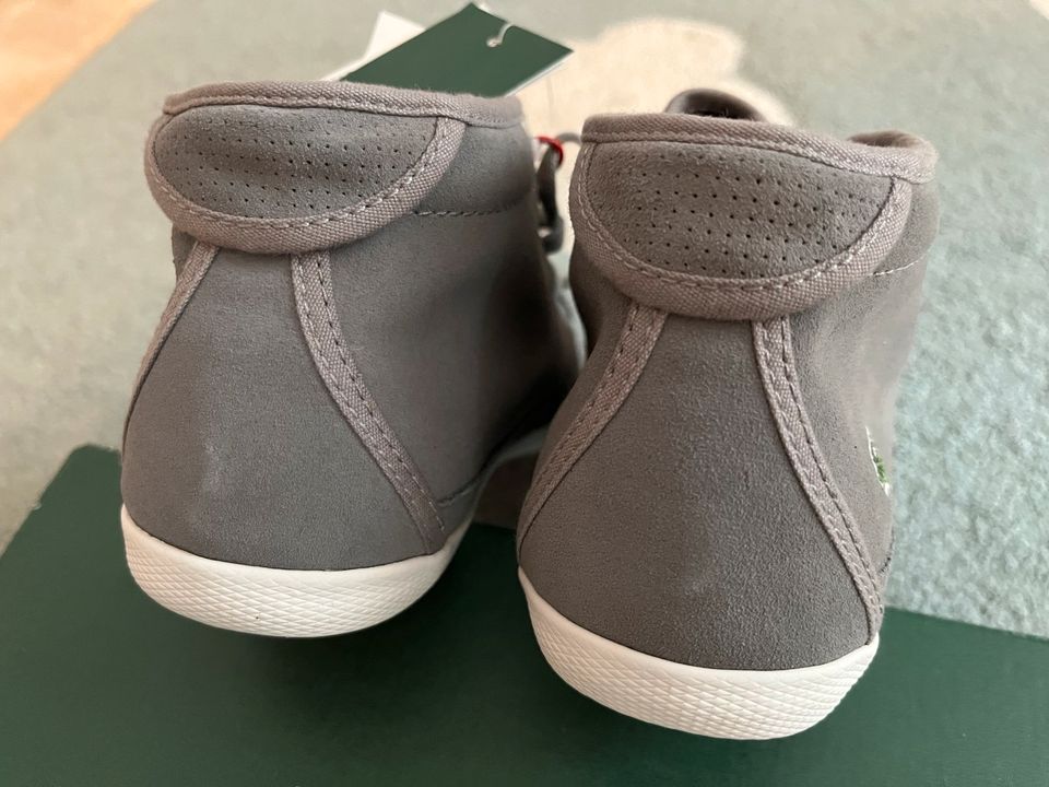 Nagelneue Lacoste Sneaker grau, high, Leder, Gr. 39/ 5.5 in OVP in Lübeck