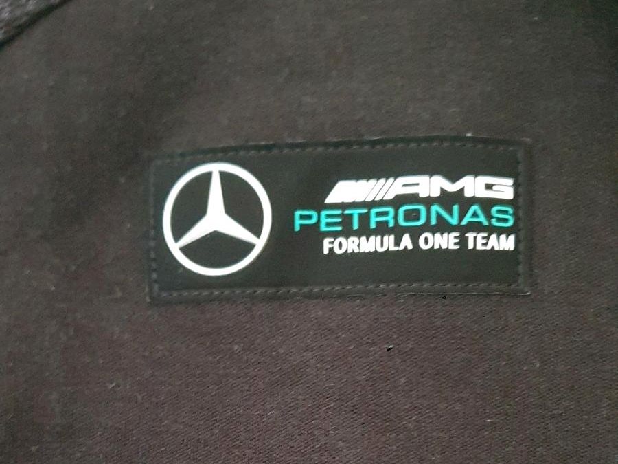 Mercedes-AMG Petronas Puma Jogging-Jacke in Weferlingen