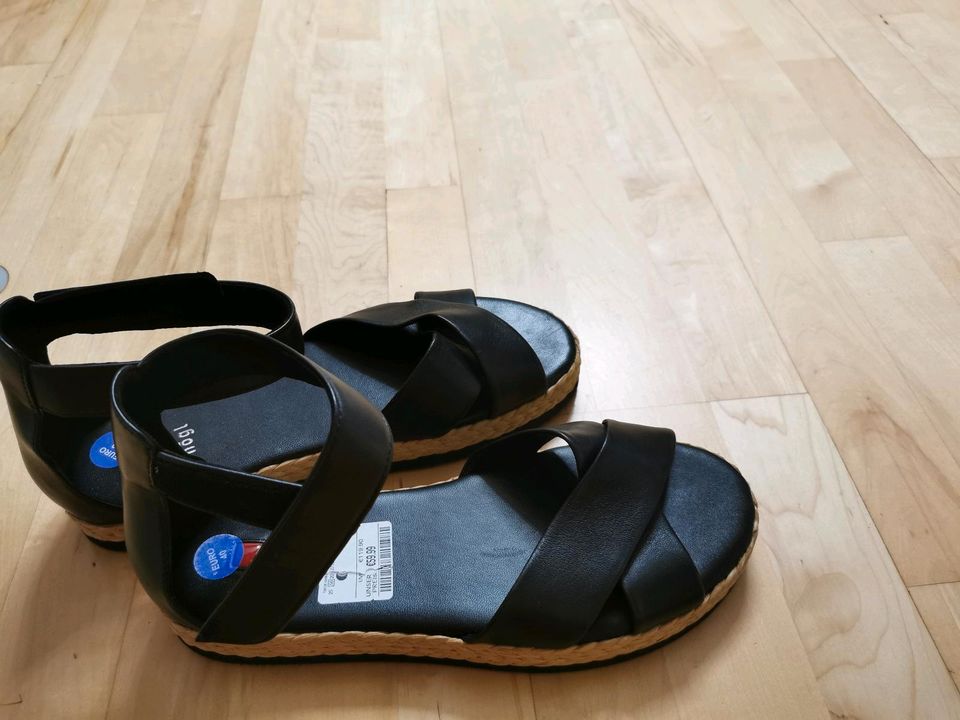 Sandalen Högl schwarz Gr. 40 in Wiltingen