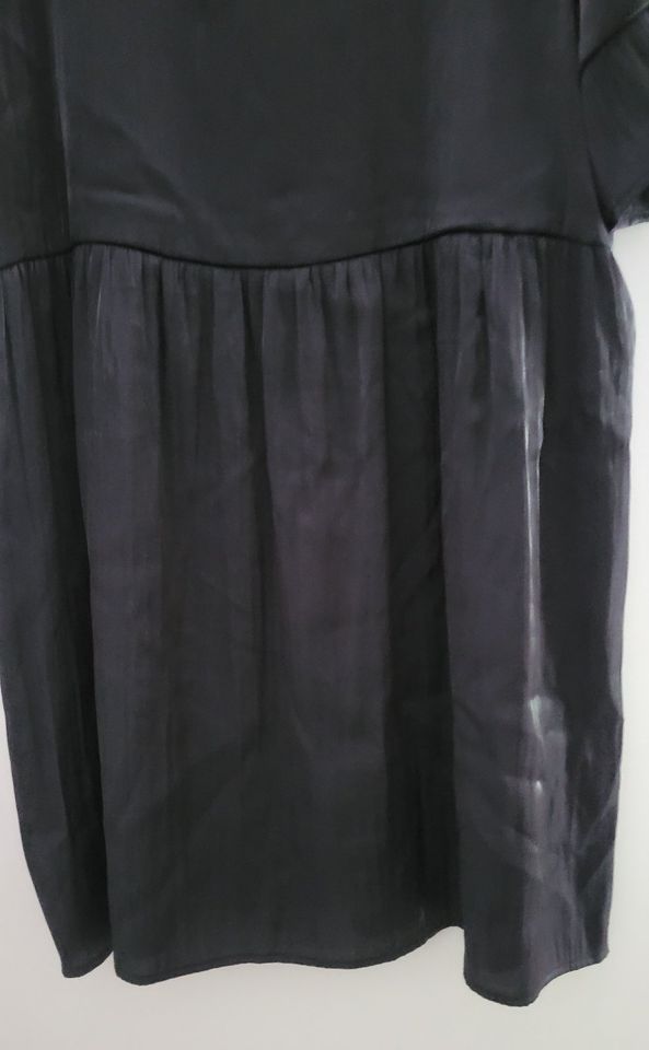 Damen Kleid  Lola May   Gr.38  Fb.schwarz-glänzend in Krefeld