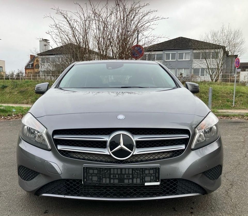 Mercedes-Benz A 180 A -Klasse A 180 BlueEfficiency in Wiesbaden