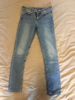 Jeans (Gr. 36) Nordrhein-Westfalen - Bromskirchen Vorschau