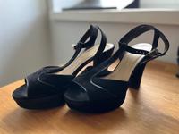 Gabor Sandaletten, High Heels, Sandale,Gr. 39, Wildleder, schwarz Niedersachsen - Bad Essen Vorschau