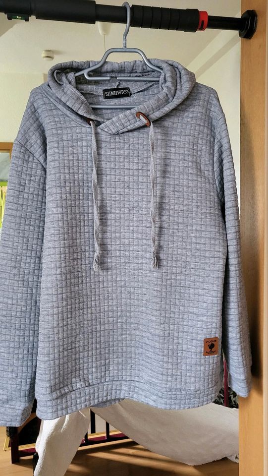 3 Herren Pullover Gr. M, L in Altenburg