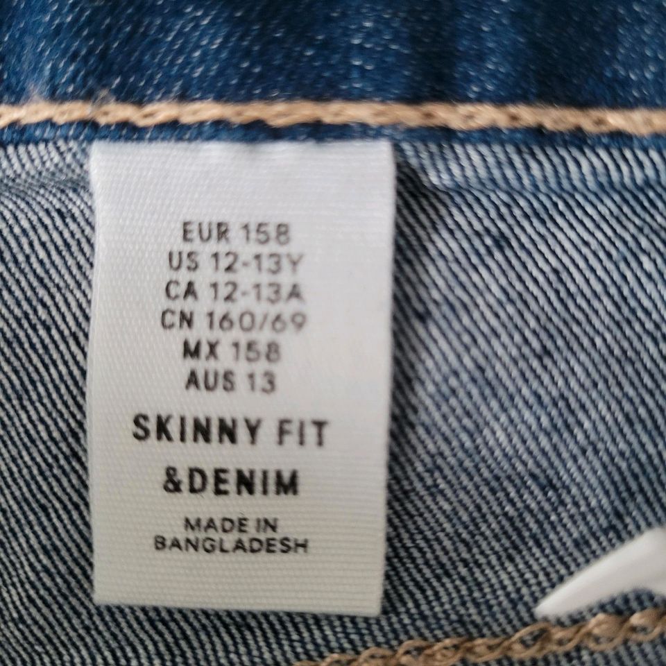 Jeans Hose Gr. 158 in Schmallenberg