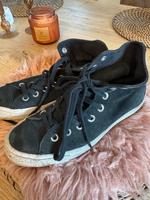Schwarzer Converse Sneaker in Velours Leder Nordrhein-Westfalen - Castrop-Rauxel Vorschau