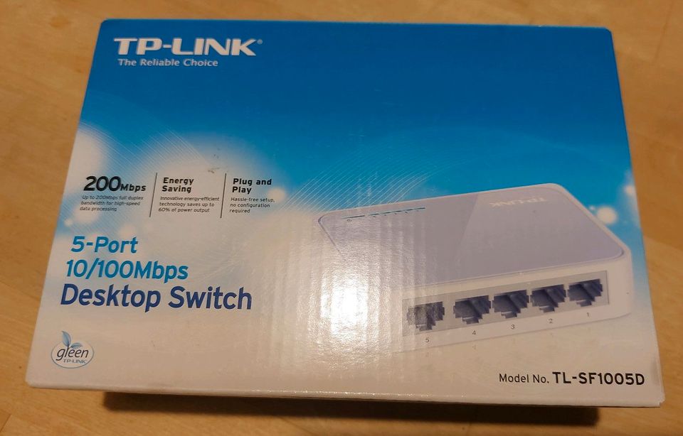 TP-Link Desktop Switch in Ahnatal