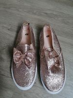 Neue Mädchen Schuhe Goldglitzer von H&M Gr. 36 Rheinland-Pfalz - Bitburg Vorschau