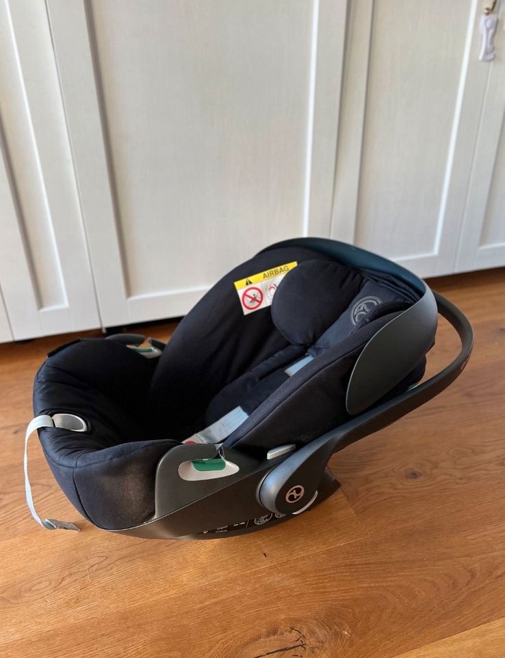 Cybex Cloud Z2 i-Size Kindersitz Babyschale in München