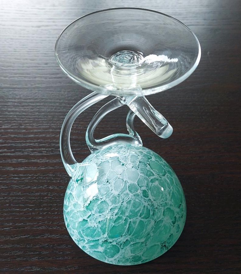 Schale mit Fuß Höhe: ca. 19 cm Glas Handarbeit grün in Schwerin