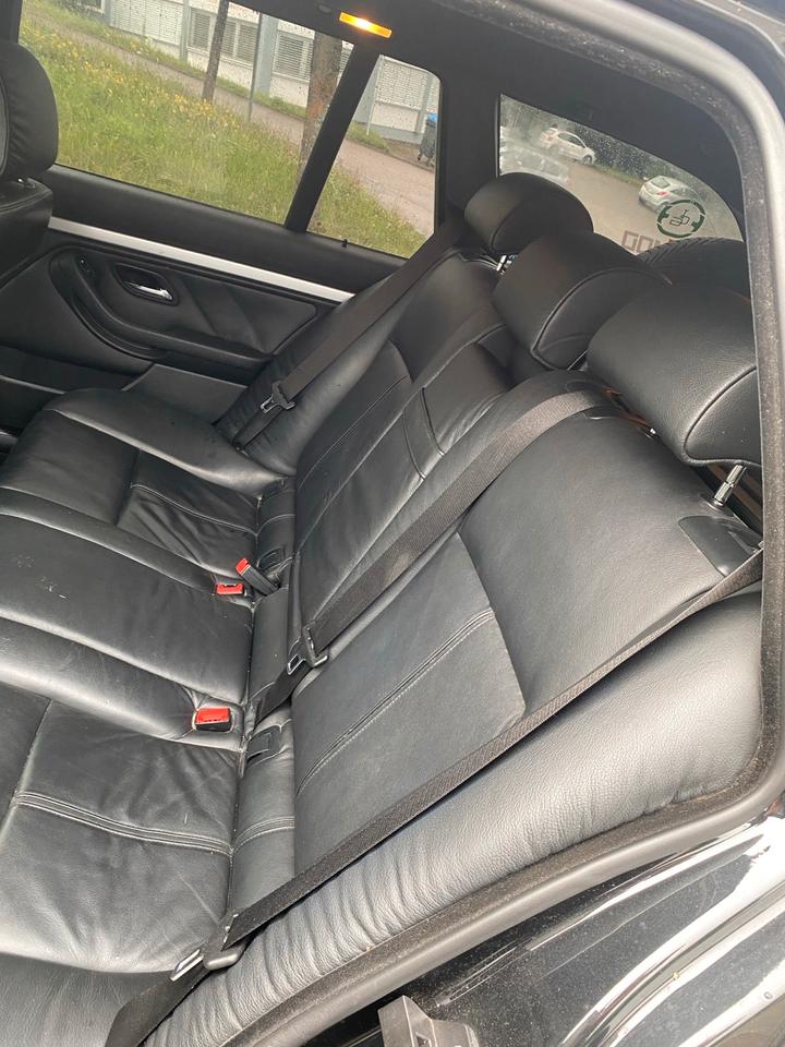BMW E39 Touring Rücksitz Rücksitzbank isofix Leder schwarz in Rudersberg