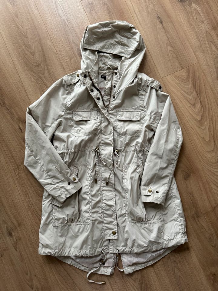 H&M SSW Parka / Umstandsmantel/-jacke Mama Übergangsmantel/-jacke in Meckenheim