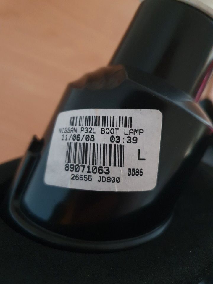 Valeo Heckleuchte Nissan Qashqai J10 links 26555JD800 / 89071063 in Ostfildern