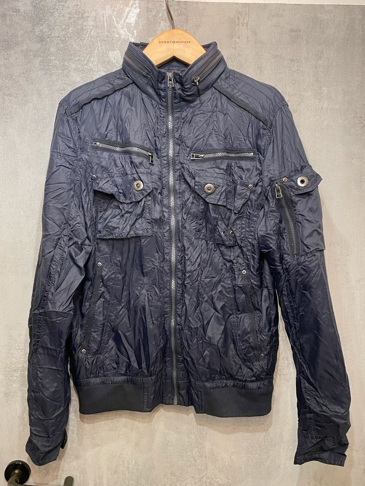 Clockhouse Blouson Jacke M dunkelblau navy Herren Retro c&a h&m in Saarland  - Saarlouis | eBay Kleinanzeigen ist jetzt Kleinanzeigen