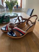 Sandalen Highheels Tamaris Größe 39 Niedersachsen - Varel Vorschau