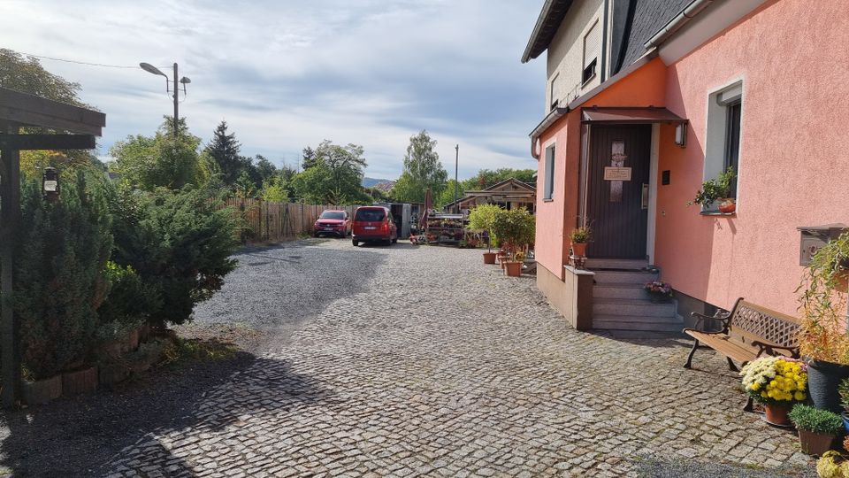 Doppelhaus (komplett) z.B. für Familienwohnen geeignet in Radebeul