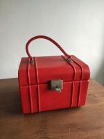 Vintage Beauty Case rot mit Schlüssel Kosmetikkoffer Nordrhein-Westfalen - Mönchengladbach Vorschau