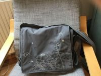 LÄSSIG Wickeltasche casual Messenger Bag, grau mit Blumen Sachsen - Königswartha Vorschau